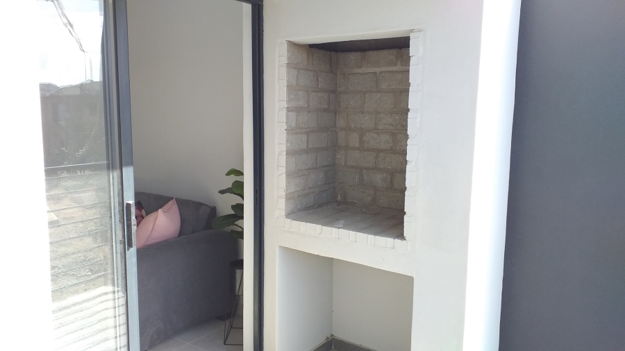 4 Bedroom Property for Sale in Sandown Western Cape